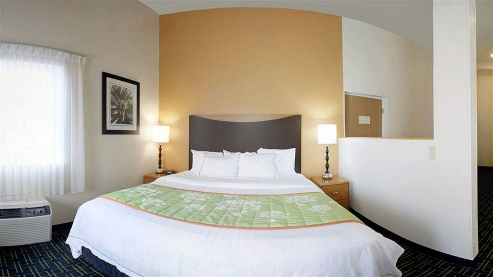 Fairfield Inn Boston Dedham Exteriör bild