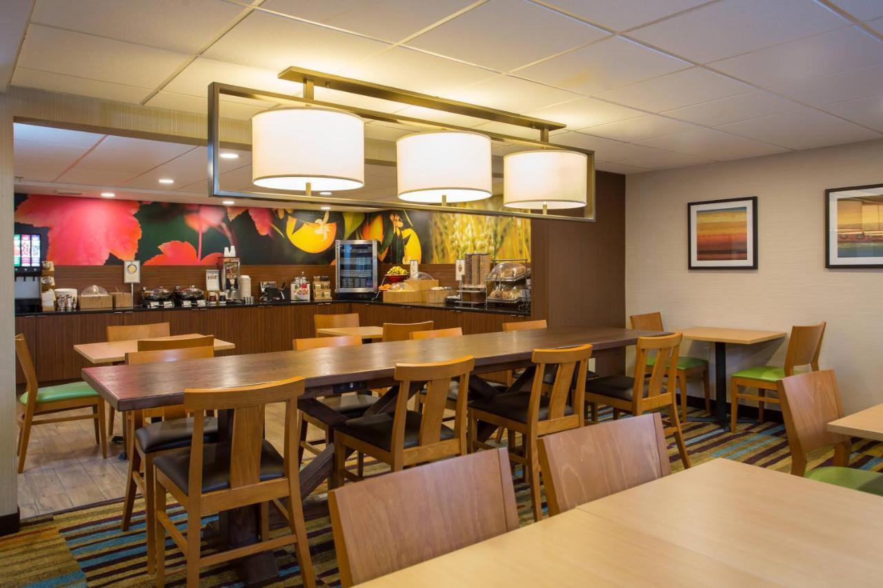 Fairfield Inn Boston Dedham Exteriör bild