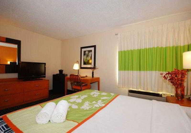 Fairfield Inn Boston Dedham Exteriör bild